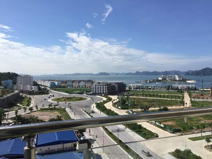Homestay Ha Long Luxury Buitenkant foto