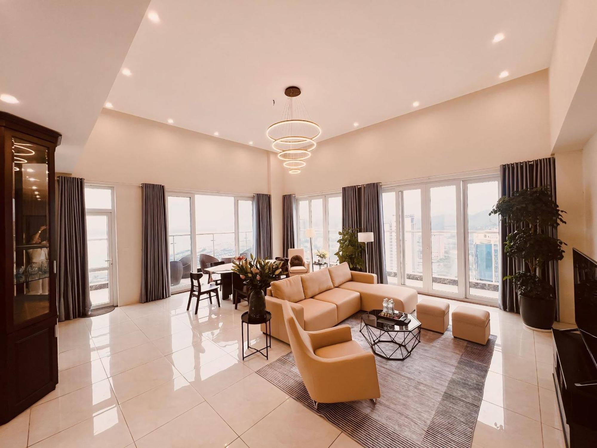 Homestay Ha Long Luxury Buitenkant foto